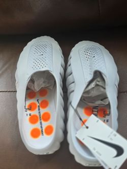 Nike Mind 001