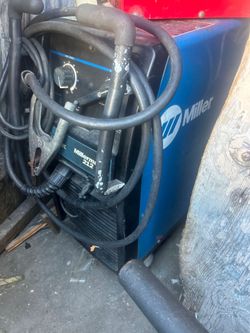 Miller millermatic 212 welding machine