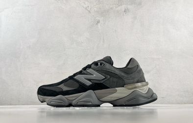 New Balance 9060 Size 9.5