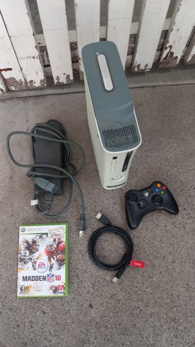 Xbox 360 System Ready To Play 