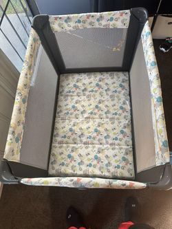 Graco Portable Playpen