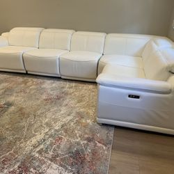 New 5 Piece Power Reclining Sectional With Adjustable Headrests.  Multiple Colors.  72x48x75H.  Free Delivery!