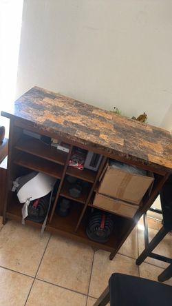 Bar stand