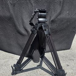 Libec Tripod / Fluid Head / Floor Spreader / Foot Pads / Case