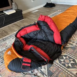 The North Face Dark Star 800 Fill Sleeping Bag