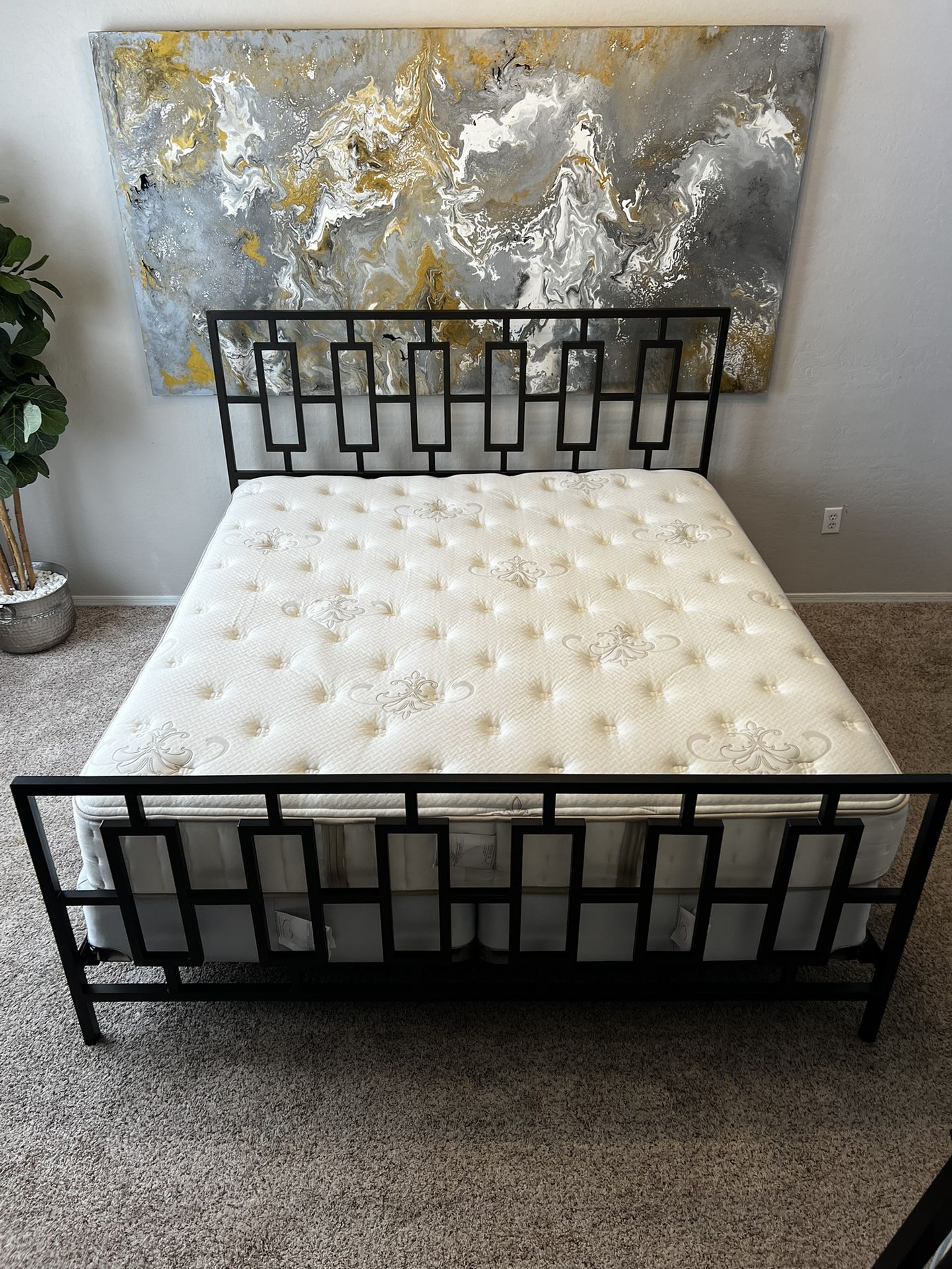 Black Espresso Metal King Bed with Stearns And Foster Luxury Plush Mattress And Luxury Box Springs
