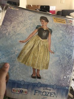 Anna costume