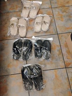 Most comfortable sandals u can buy all sizes 2 colors ...2 for 15 ..3 for 20 ...more u buy the cheaper...