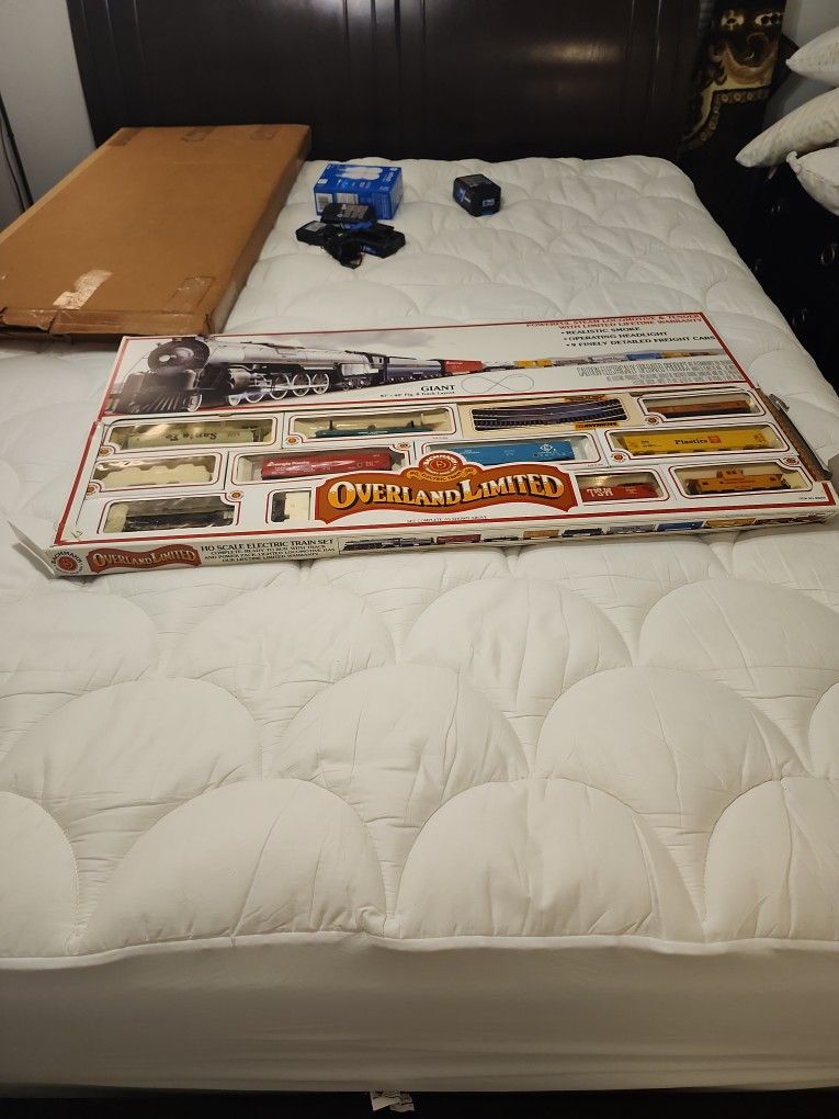 Bachmann  Electric Train Set New