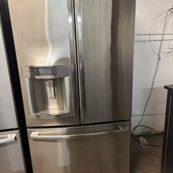 GE French Door Refrigerator Counter Depth 