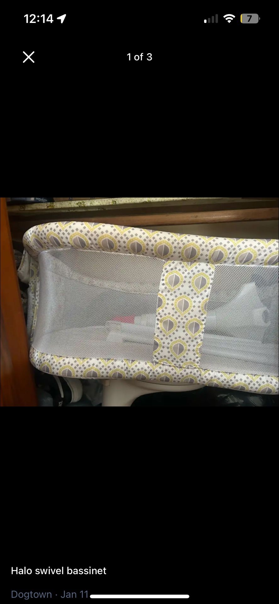 Halo swivel baby bassinet