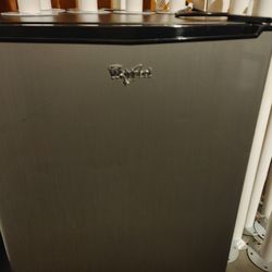 Whirlpool Mini Fridge.