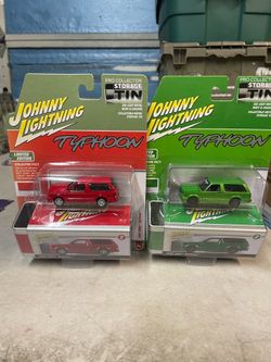 Johnny lightning pro collector storage Tin two of them
