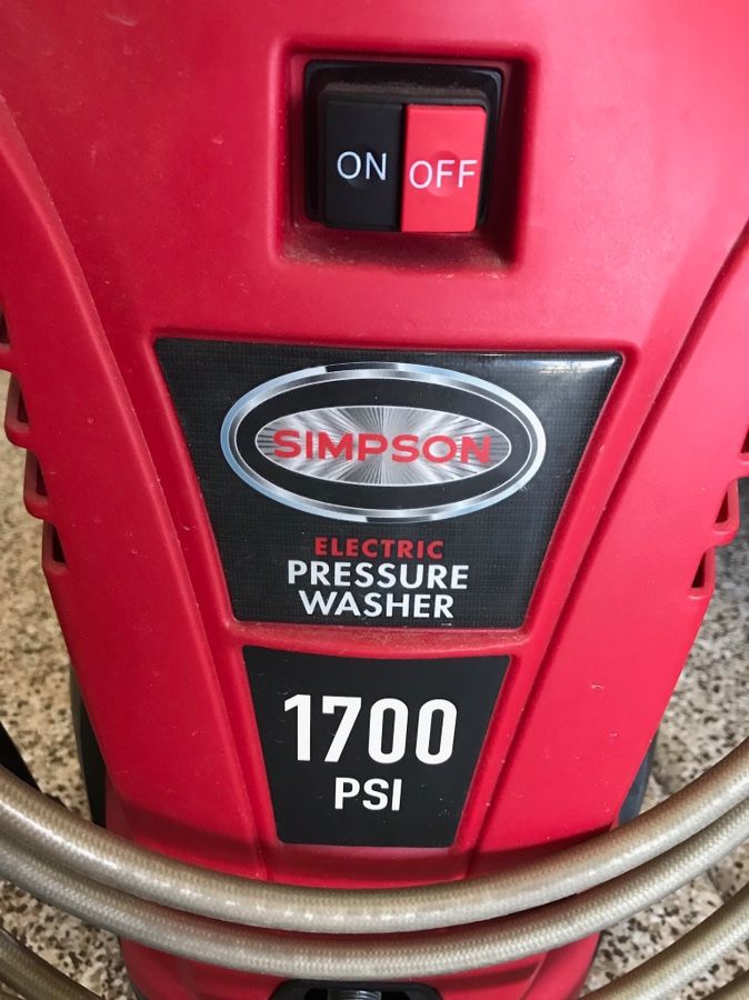 Simpson 1700 psi Electric pressure washer