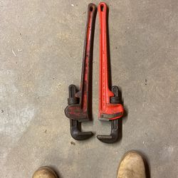 24” Pipe Wrenches
