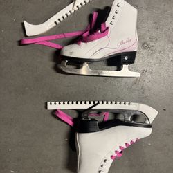 Women’s Ice Skating Size 7.5