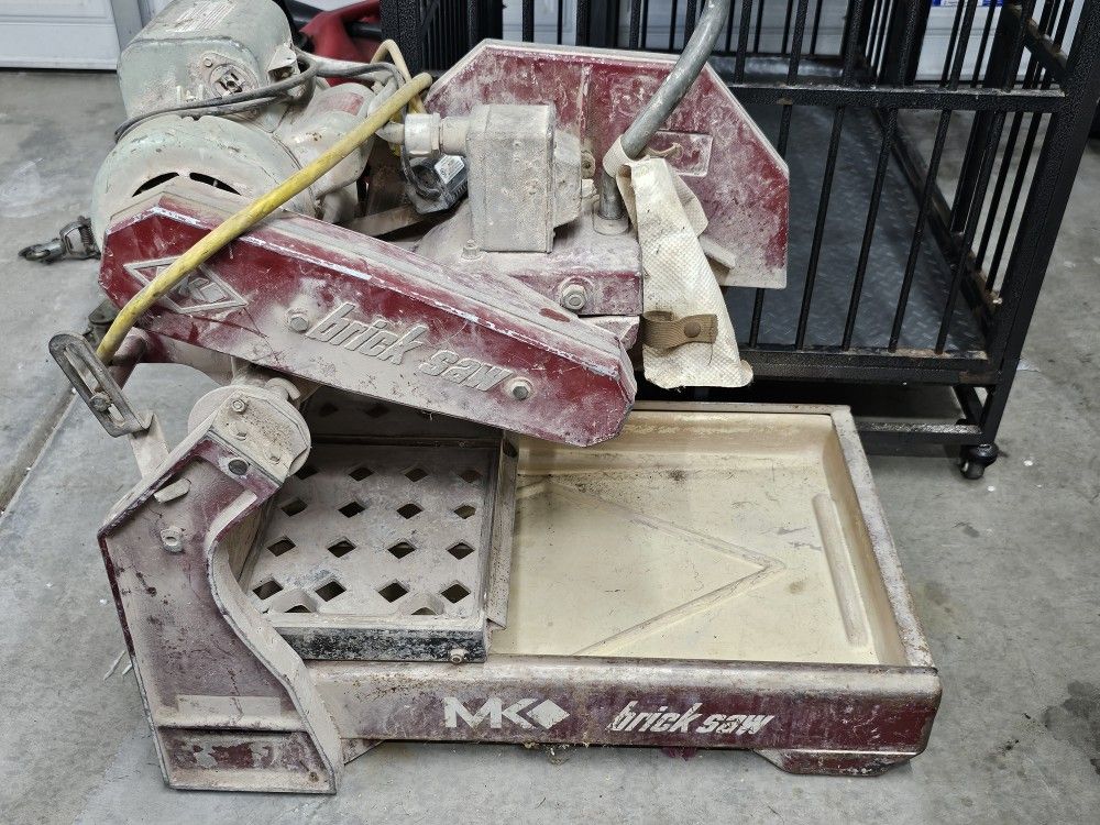 Tile Saw