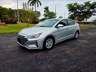 2019 Hyundai Elantra