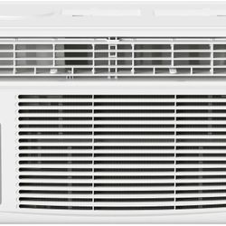 Durastar 12000 BTU 230V Window Air Conditioner with Heat - Brand New - DRWHC122XNA1