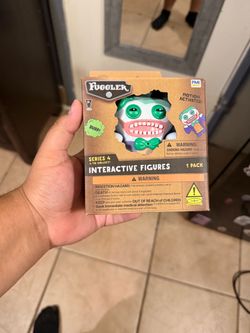 Joker burping felted fuggler