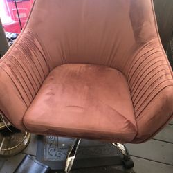 Nice Chair Beautiful and Well Made
