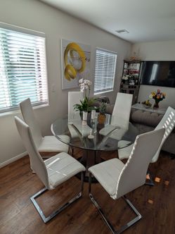 6 Chairs for sale