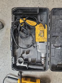 Dewalt