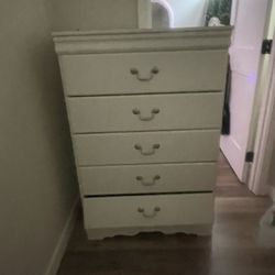 Twin Size Bed Frame And Chest