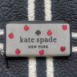 Kate Spade Large Zip Wallet 