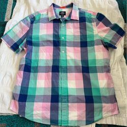 St Johns Bay Comfort Stretch Plaid Shirt 25”across chest.Length 17”