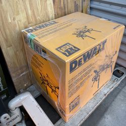 DEWALT 15 Amp Corded 10 in. Job Site Table Saw with Rolling Stand 