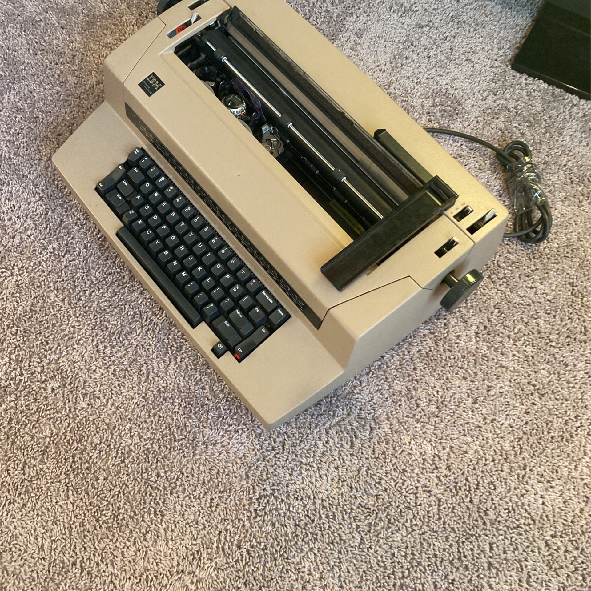 IBM correcting Selectric III (typewriter)