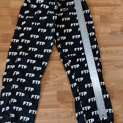 FTP all over aop Sz L black joggers with white logo #loungewear #athleisure