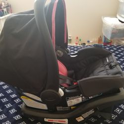 Graco Infant Car Seat 