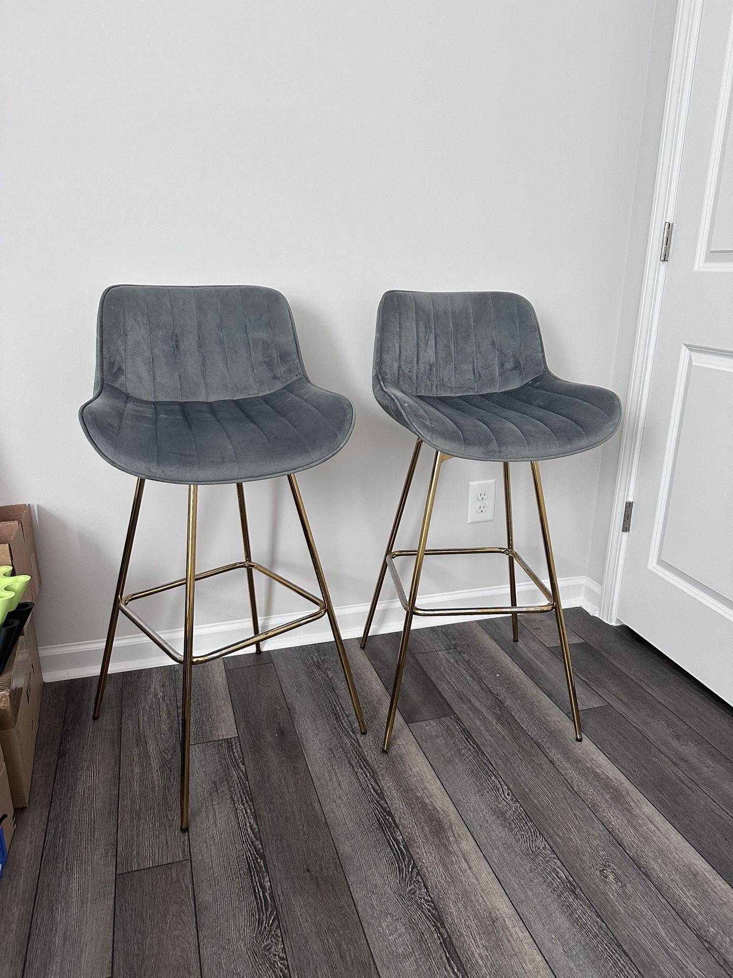 Set of 2 Bar Stool with Chrome Footrest Velvet Fabric Counter Stool Golden Leg Simple Bar Stool