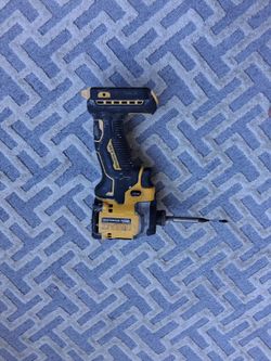 Screwdriver DeWalt DCF850