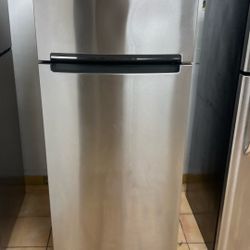 Whirlpool 28” W