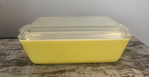 Vintage Pyrex Yellow #503-B Refrigerator Dish 1-1/2 Quart w/Ribbed Lid #503-C