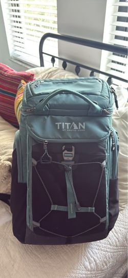 Arctic Zone Titan Cooler Backpack
