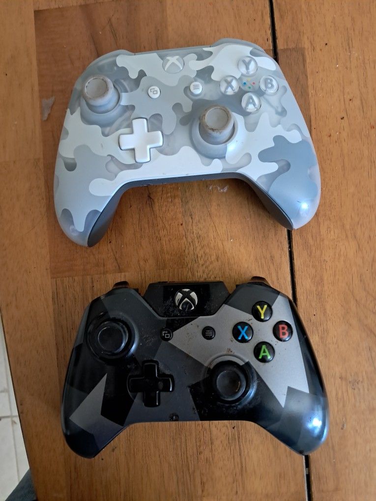 XBox One Controllers For Parts/Repair Para Partes