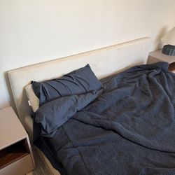 New KING SIZE BED FRAME