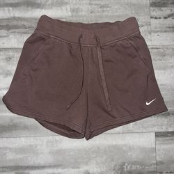 Nike Women’s Workout Shirts