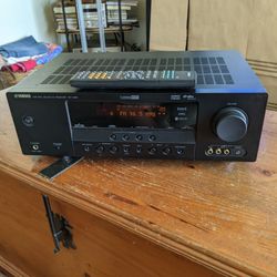 Yamaha Receiver 