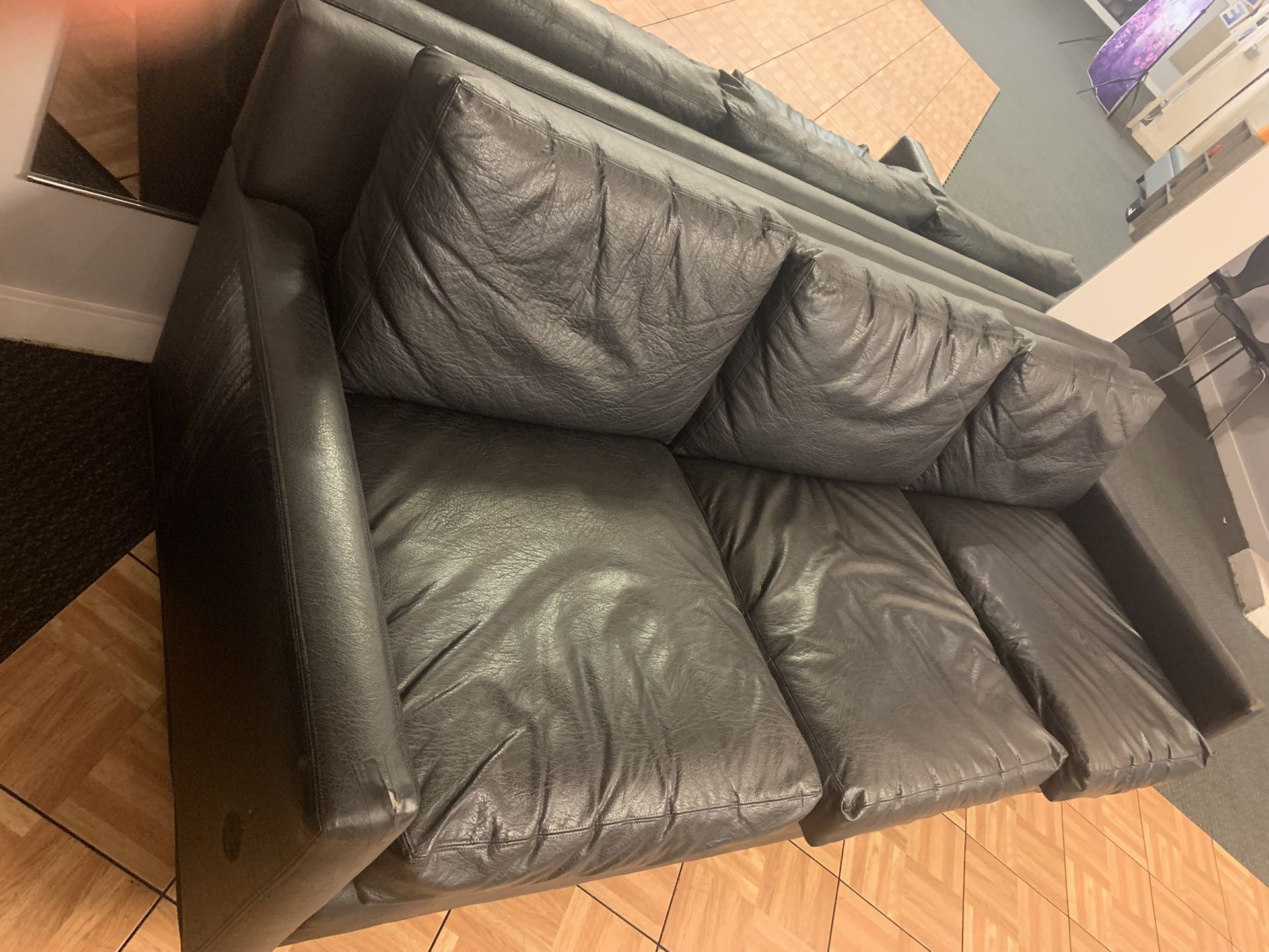 Free Couch! 