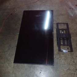 50inTv An Wall Mount