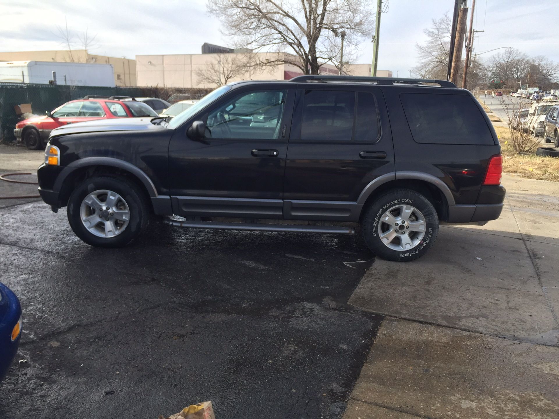 2003 Ford Explorer