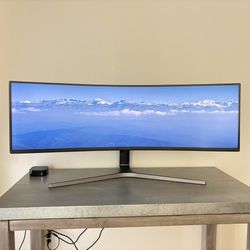 Samsung Odyssey C49HG90DMN 49" 3,840 x 1,080 QLED Ultra Widescreen Curved Monitor