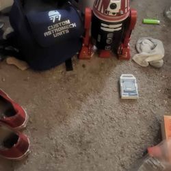 Disney Parks Star Wars Build A Droid Factory - R2D2 Multicolor with backpack no remote