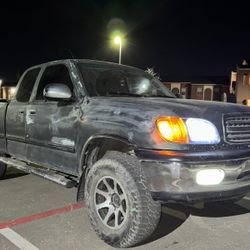 2000 Toyota Tundra