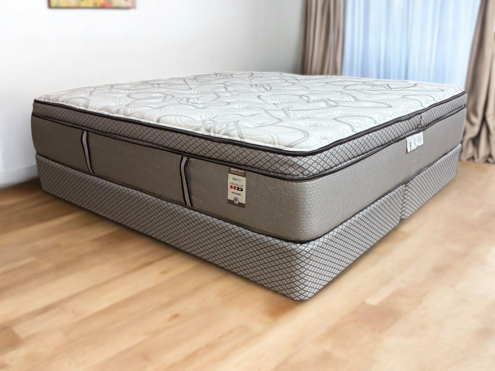 Therapedic Medicoil HD 5000 King Size Mattress & Foundation Set